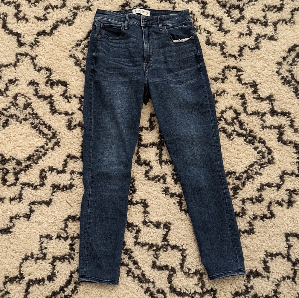 Abercrombie & Fitch Super High Rise Skinny Ankle Jeans